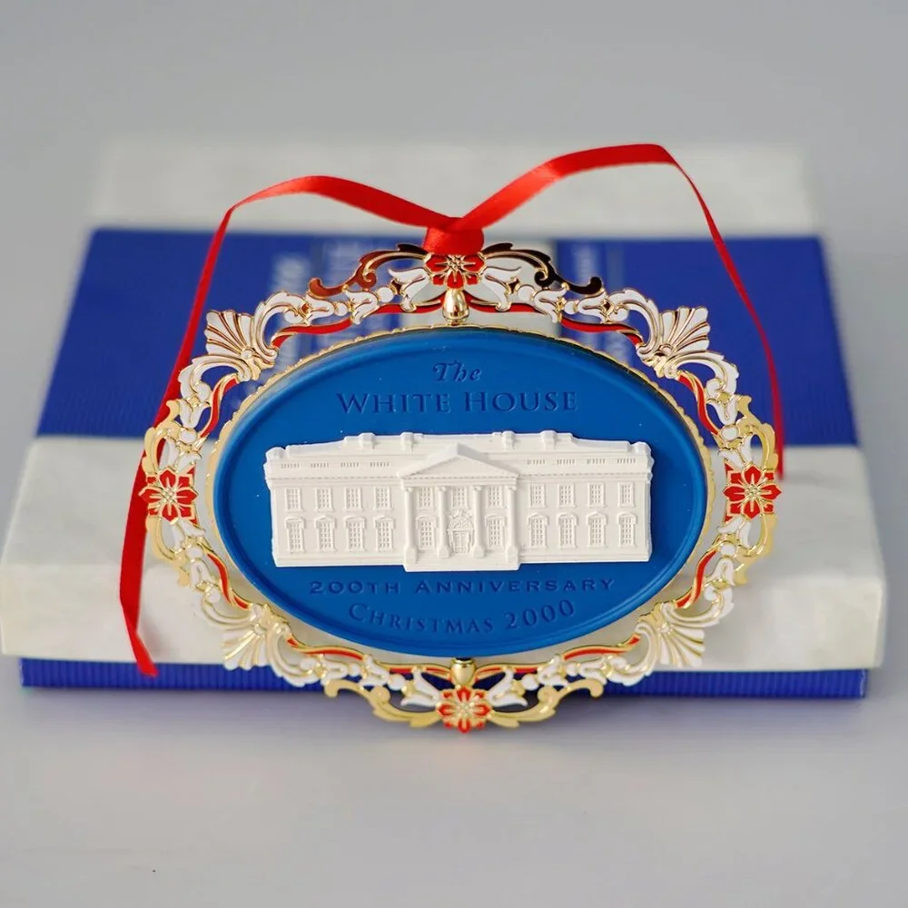 New In Box Christmas 2000 White House ornament - Picture 2 of 8